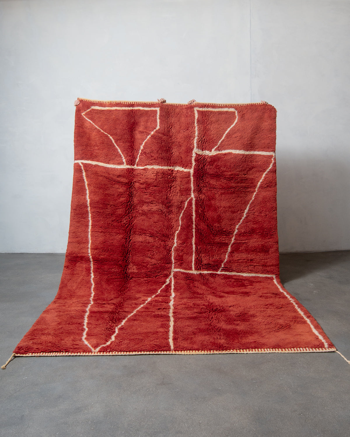 Modern, designer, handcrafted 100% sheep’s wool Berber rug from Morocco. Beni M’rirt carpet with beautiful colours and patterns and fluffy wool texture.